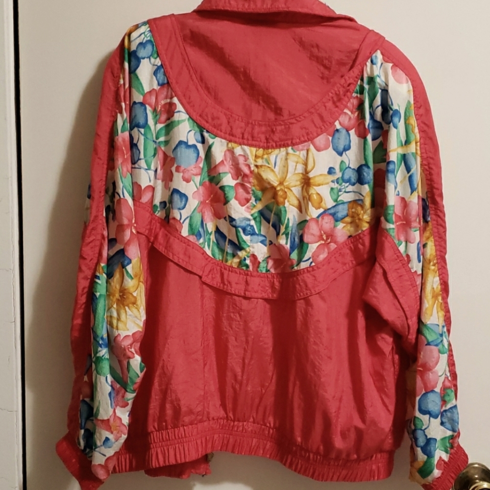 Jacket - Picture 2 of 4